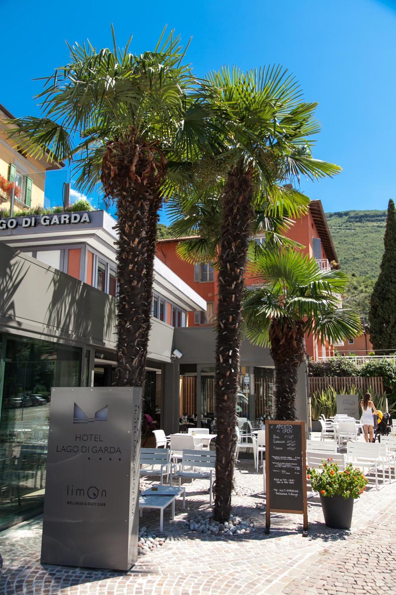 Hotel Lago Di Garda Nago Esterno foto
