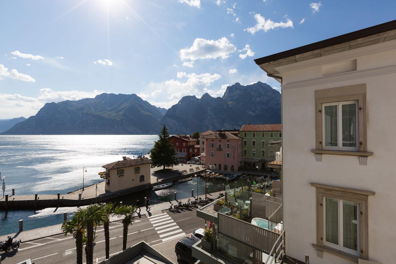 Hotel Lago Di Garda Nago Esterno foto