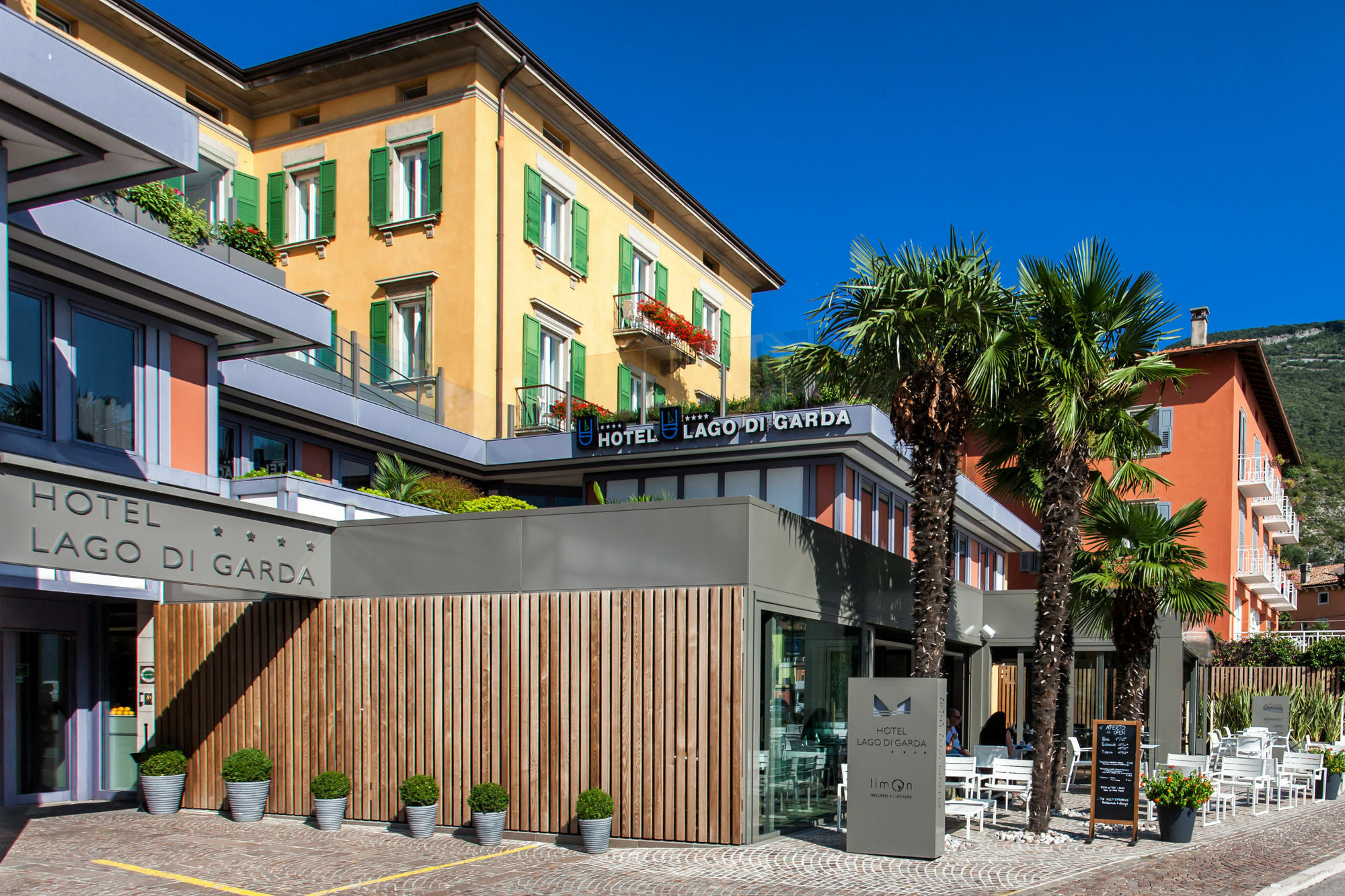 Hotel Lago Di Garda Nago Esterno foto